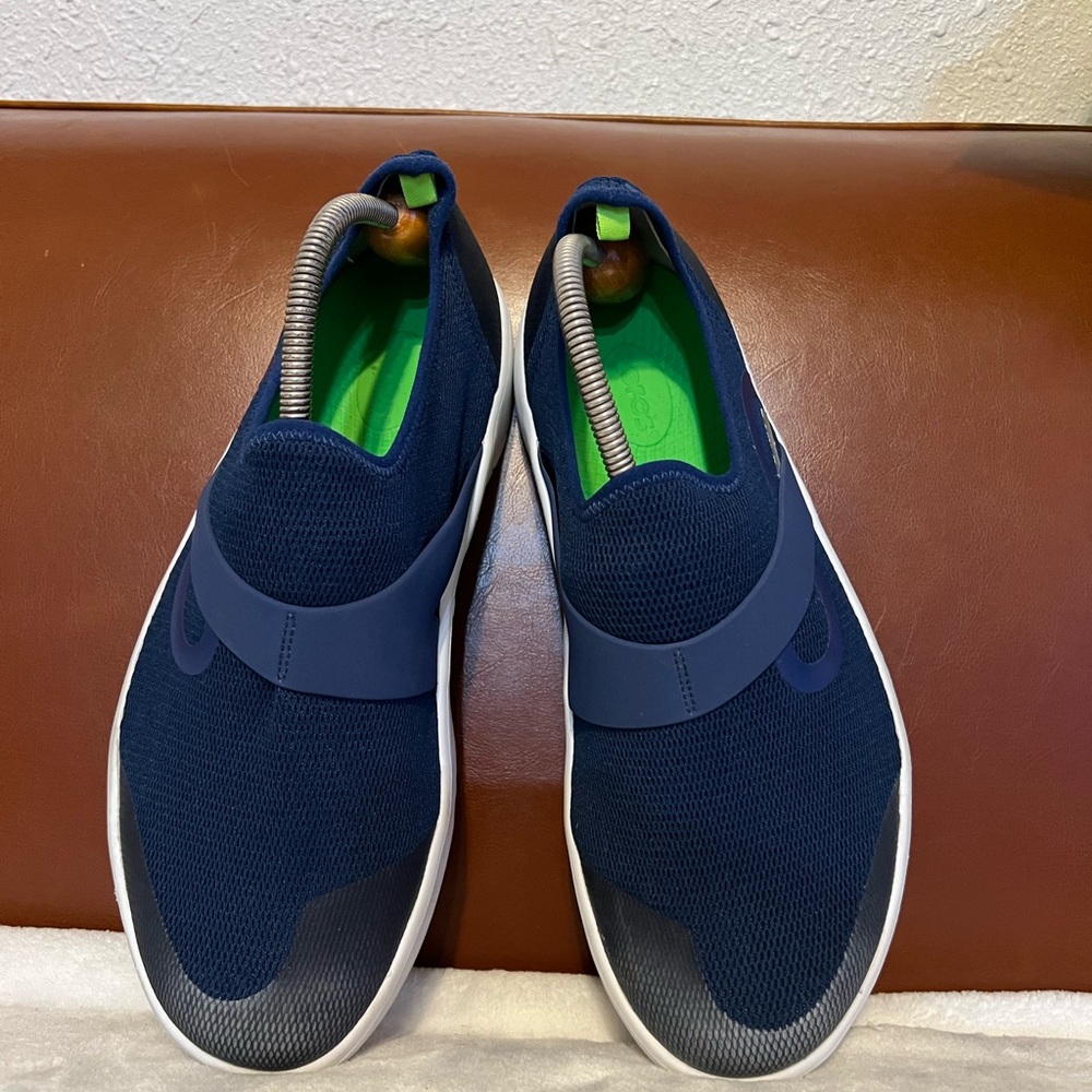 OOFOS Men's Blue Slip-On Sneakers M 11.5